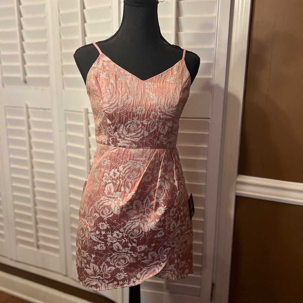NWT lulus semi formal dress